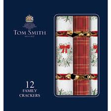 tom_smith_traditional_family_crackers